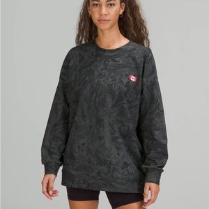 Lululemon Team Canada Perfectly Oversized Crew